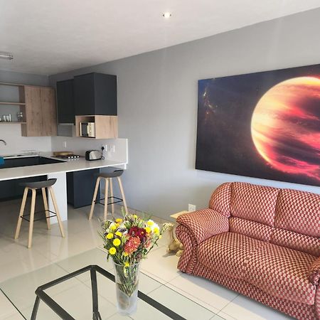 Fa'Trez Guest House&Spa Pretoria-Noord Extérieur photo
