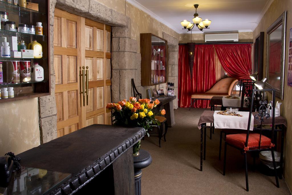 Fa'Trez Guest House&Spa Pretoria-Noord Extérieur photo
