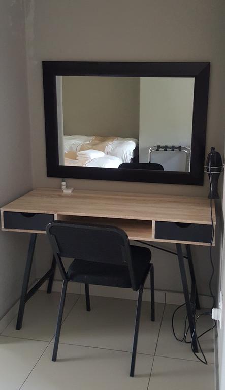 Fa'Trez Guest House&Spa Pretoria-Noord Extérieur photo