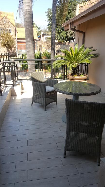Fa'Trez Guest House&Spa Pretoria-Noord Extérieur photo