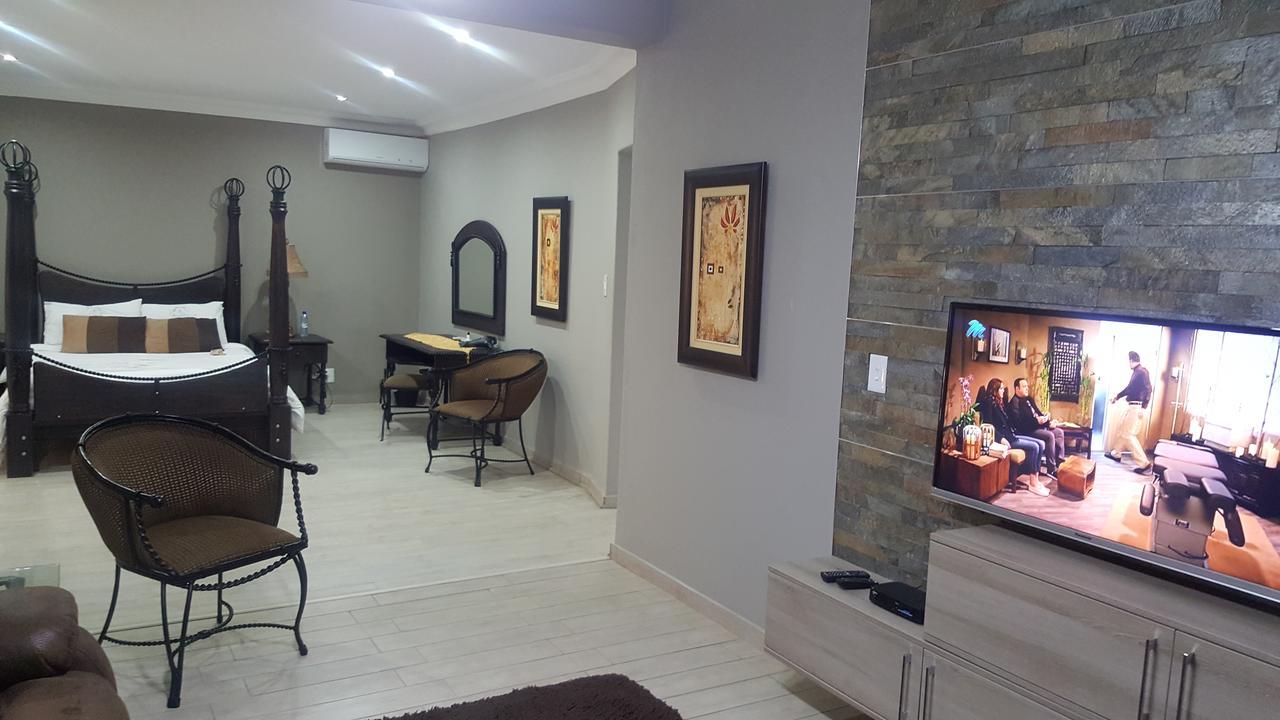 Fa'Trez Guest House&Spa Pretoria-Noord Extérieur photo