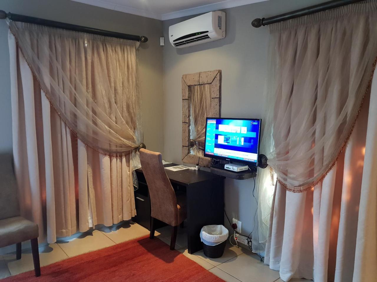 Fa'Trez Guest House&Spa Pretoria-Noord Extérieur photo