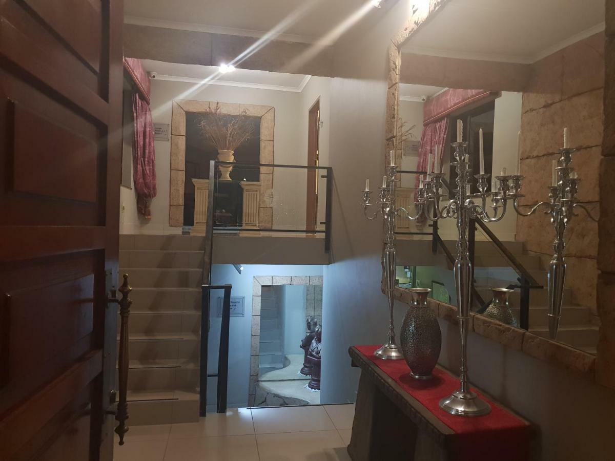 Fa'Trez Guest House&Spa Pretoria-Noord Extérieur photo